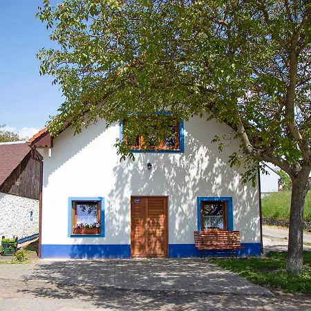 Na Vinarske Stezce Apartment Velke Bilovice