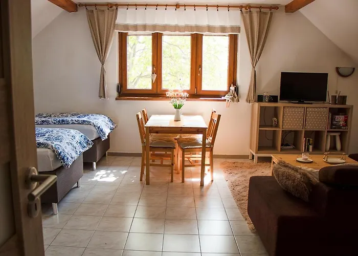 Na Vinarske Stezce Apartman