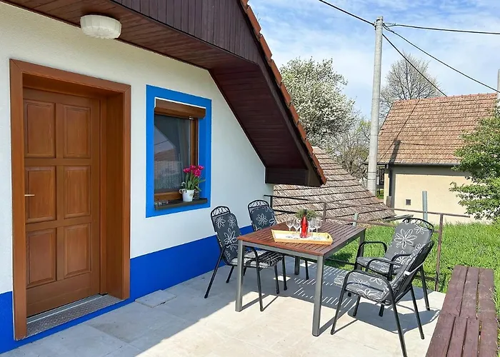 Na Vinarske Stezce Velké Bílovice